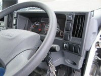 いすゞエルフアルミバン小型（2t・3t）[写真17]