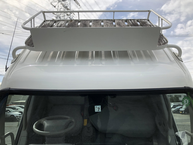 日野デュトロ平ボディ小型（2t・3t）[写真12]