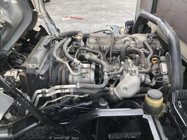 日野デュトロ平ボディ小型（2t・3t）[写真16]