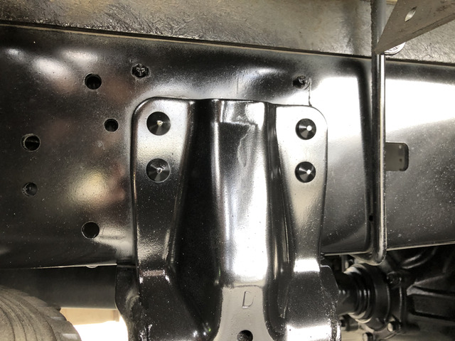 日野デュトロ平ボディ小型（2t・3t）[写真18]