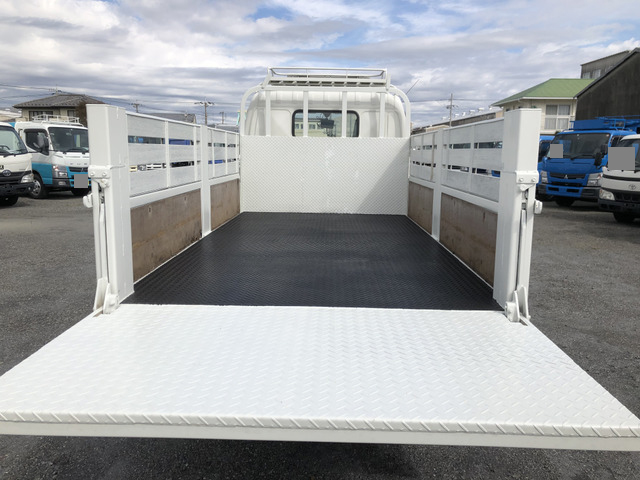 日野デュトロ平ボディ小型（2t・3t）[写真23]