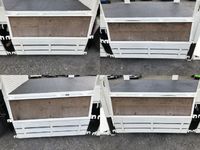 日野デュトロ平ボディ小型（2t・3t）[写真24]