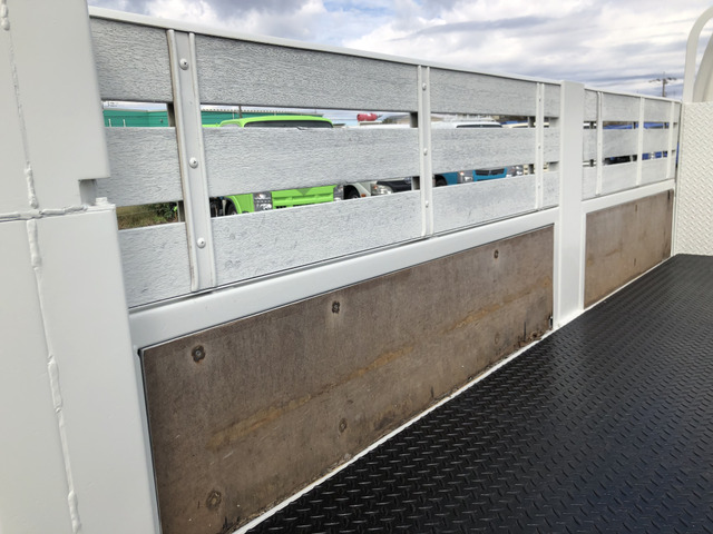 日野デュトロ平ボディ小型（2t・3t）[写真08]