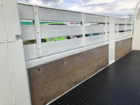 日野デュトロ平ボディ小型（2t・3t）[写真08]