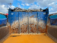 三菱ふそうスーパーグレートダンプ大型（10t）[写真10]