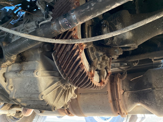 三菱ふそうスーパーグレートダンプ大型（10t）[写真19]