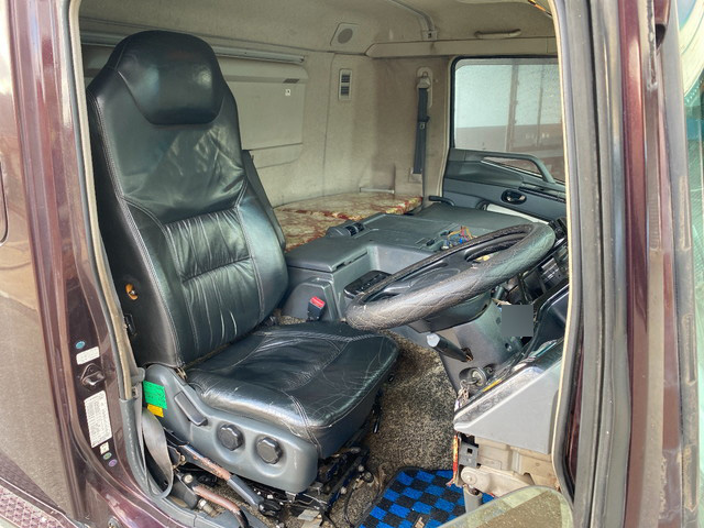 三菱ふそうスーパーグレートダンプ大型（10t）[写真26]