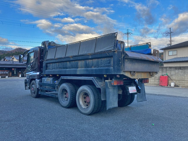 三菱ふそうスーパーグレートダンプ大型（10t）[写真04]