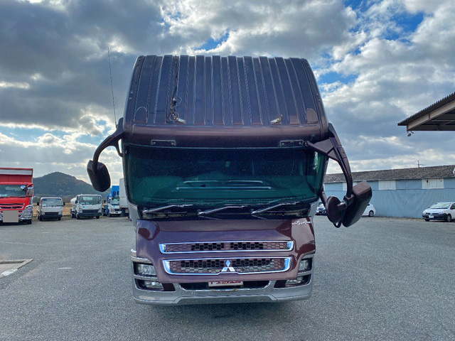 三菱ふそうスーパーグレートダンプ大型（10t）[写真07]