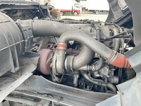 いすゞギガアルミウイング大型（10t）[写真27]