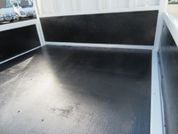 いすゞエルフ平ボディ小型（2t・3t）[写真18]