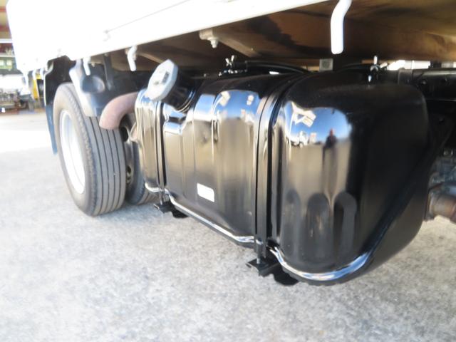 いすゞエルフ平ボディ小型（2t・3t）[写真08]