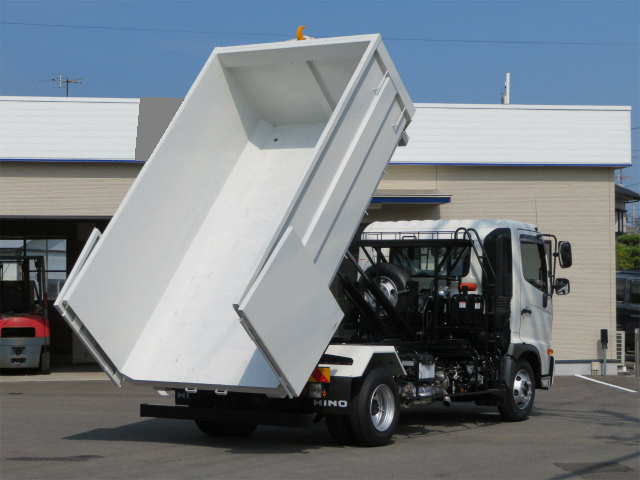 日野レンジャーコンテナ専用車中型（4t）[写真03]