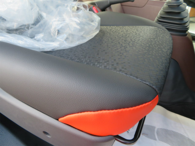 日野レンジャークレーン4段中型（4t）[写真22]