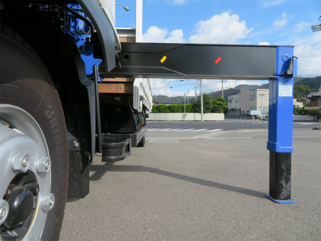 日野レンジャークレーン4段中型（4t）[写真31]