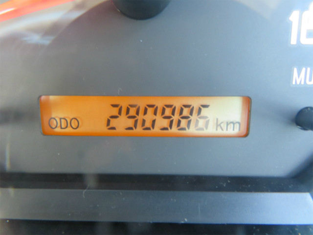 いすゞフォワードアルミブロック中型（4t）[写真11]