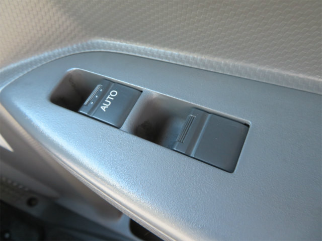 いすゞフォワードアルミブロック中型（4t）[写真15]