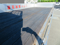 いすゞフォワードアルミブロック中型（4t）[写真22]