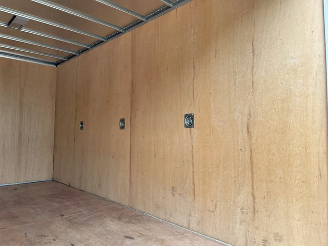 いすゞエルフアルミバン小型（2t・3t）[写真12]