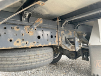 いすゞエルフアルミバン小型（2t・3t）[写真20]