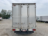 いすゞエルフアルミバン小型（2t・3t）[写真08]