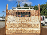 いすゞエルフダンプ小型（2t・3t）[写真15]