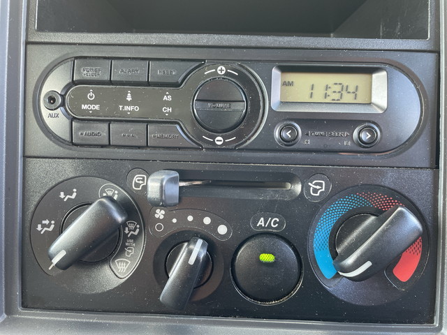 いすゞエルフアルミバン小型（2t・3t）[写真31]