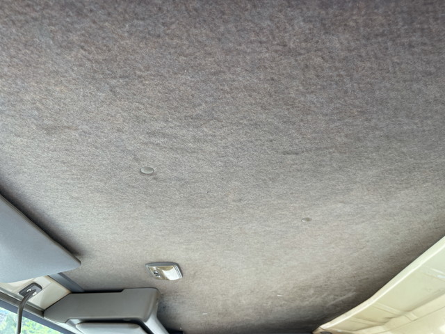 いすゞエルフ平ボディ小型（2t・3t）[写真31]