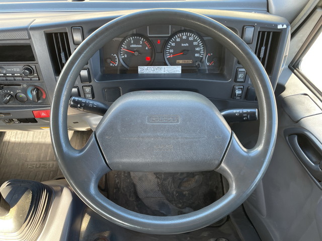 いすゞエルフ平ボディ小型（2t・3t）[写真32]