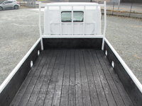 三菱ふそうキャンター平ボディ小型（2t・3t）[写真09]