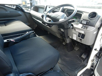 三菱ふそうキャンターアルミバン小型（2t・3t）[写真10]