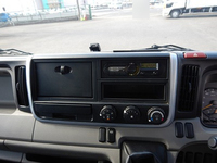 三菱ふそうキャンターアルミバン小型（2t・3t）[写真13]