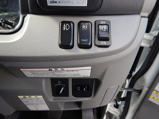 三菱ふそうキャンターアルミバン小型（2t・3t）[写真15]