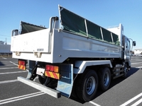 いすゞギガダンプ大型（10t）[写真02]