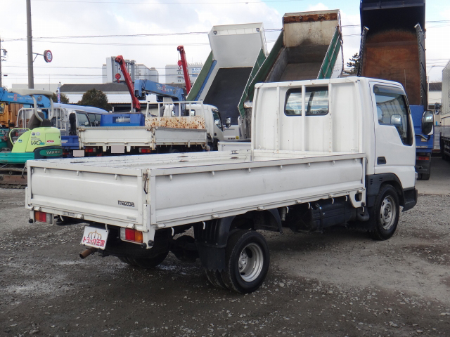 マツダタイタンダッシュ平ボディ小型（2t・3t）[写真02]