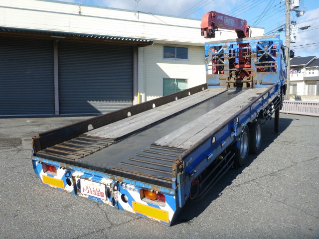 UDトラックスコンドルセルフクレーン4段増トン（6t・8t）[写真02]