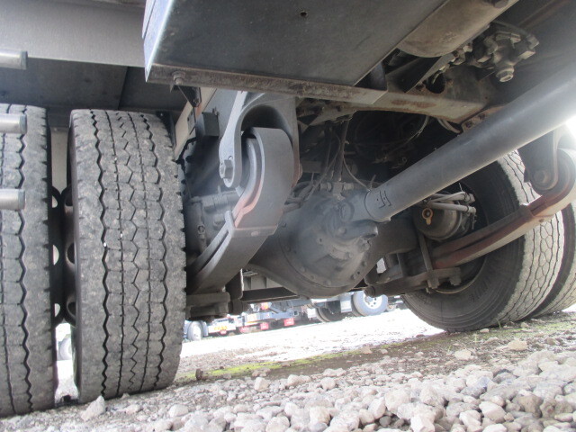 三菱ふそうファイター冷蔵冷凍ウイング増トン（6t・8t）[写真11]