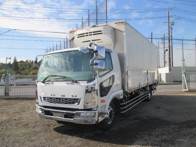 三菱ふそうファイター冷蔵冷凍ウイング増トン（6t・8t）[写真02]