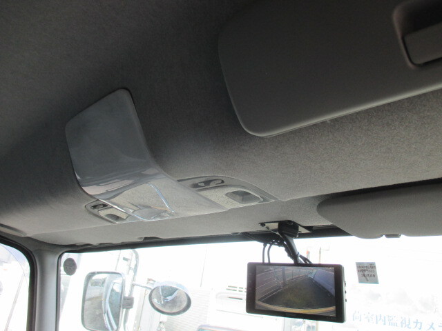 三菱ふそうファイター冷蔵冷凍ウイング増トン（6t・8t）[写真36]