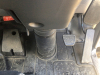 いすゞエルフ冷凍車（冷蔵車）小型（2t・3t）[写真28]