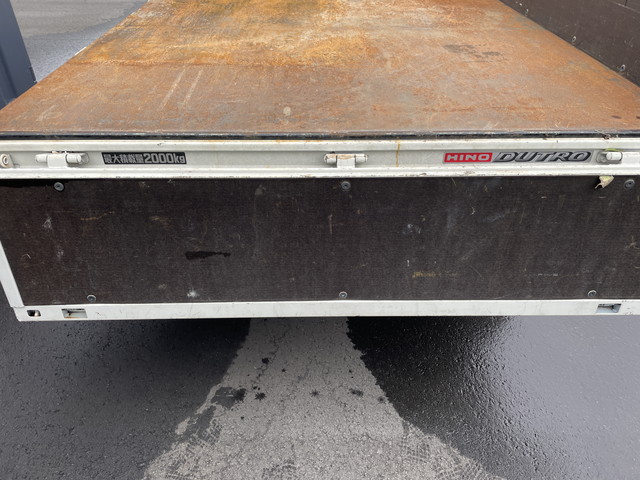 日野デュトロ平ボディ小型（2t・3t）[写真10]