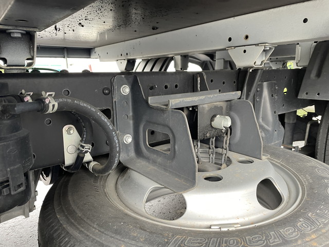 日野デュトロ平ボディ小型（2t・3t）[写真15]