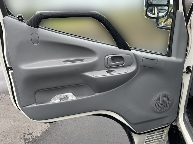 日野デュトロ平ボディ小型（2t・3t）[写真25]