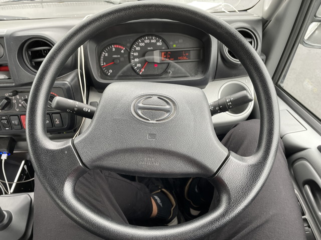 日野デュトロ平ボディ小型（2t・3t）[写真30]