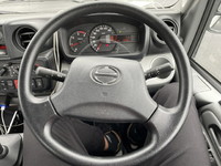 日野デュトロ平ボディ小型（2t・3t）[写真30]