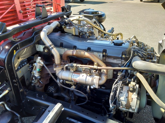 UDトラックスコンドルセルフクレーン3段中型（4t）[写真25]