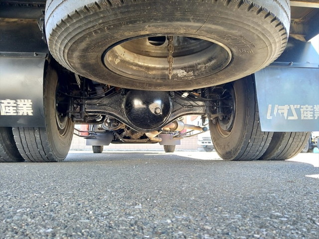 UDトラックスコンドルセルフクレーン3段中型（4t）[写真31]