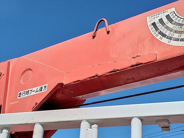 UDトラックスコンドルセルフクレーン3段中型（4t）[写真32]