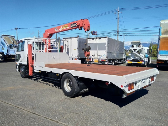 UDトラックスコンドルセルフクレーン3段中型（4t）[写真04]