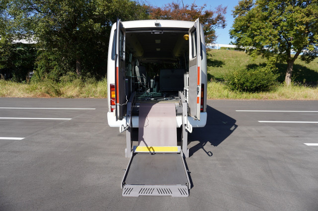 日産シビリアン福祉車両[写真08]